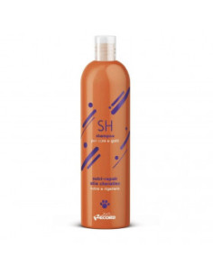 Възстановяващ кератинов шампоан Record Keratin Restoring Shampoo подходящ за кучета и котки