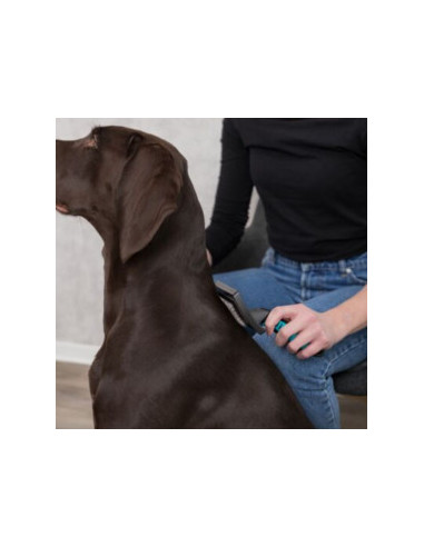 Четка за кучета Trixie Soft brush за отстраняване на заплитания 12x20 см.