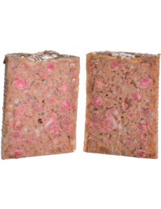 Холистична консервирана храна за кучета Brit Fresh Fish with Pumpkin с 44- прясна риба, 23- пилешко и 6- тиква