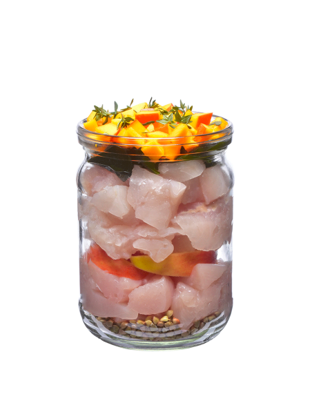 Холистична консервирана храна за кучета Brit Fresh Fish with Pumpkin с 44- прясна риба, 23- пилешко и 6- тиква 0.400 кг.